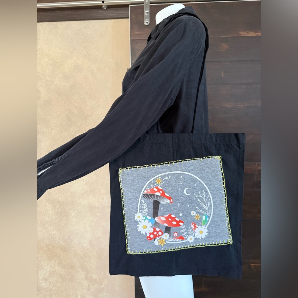 Black Mushroom Canvas Tote Bag – Nature-Inspired and Eco-Friendly Style
